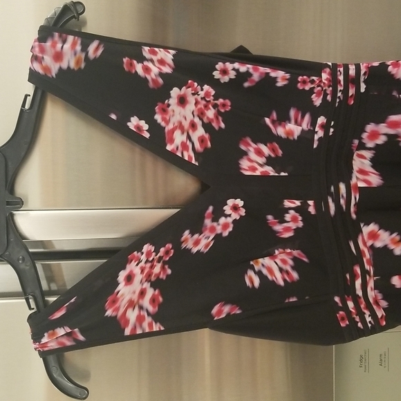 💕ALLSAINTS💕 Marcella Jasmine Dress ~ Jasmine Black Absract Moody Floral 6 NWT - Picture 8 of 15